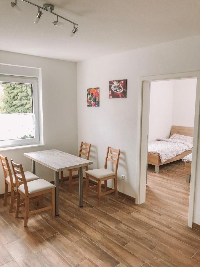 דירות מולהיים Creek House מראה חיצוני תמונה
